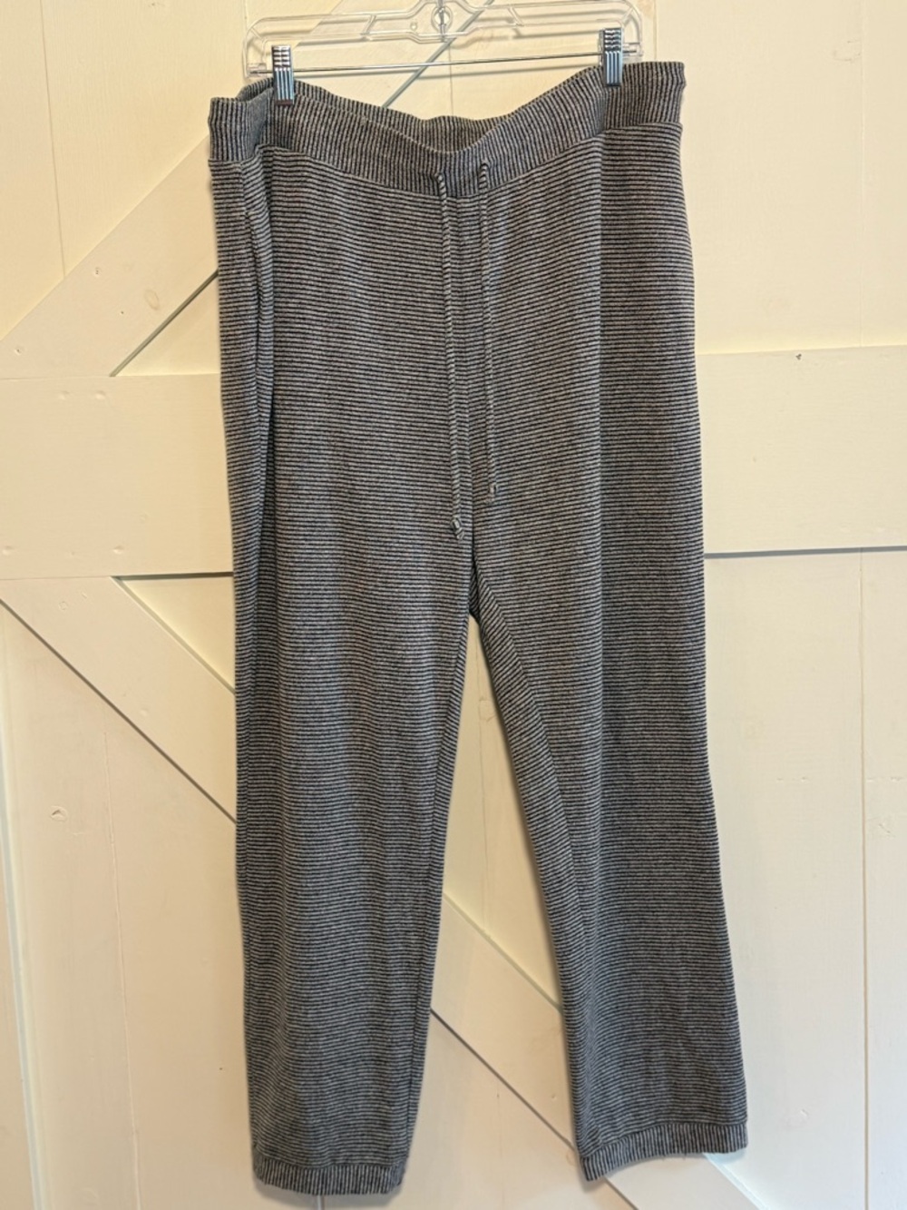 Weekends by Chico’s Size 3 XL Gray Black Striped Knit Lounge Pants
